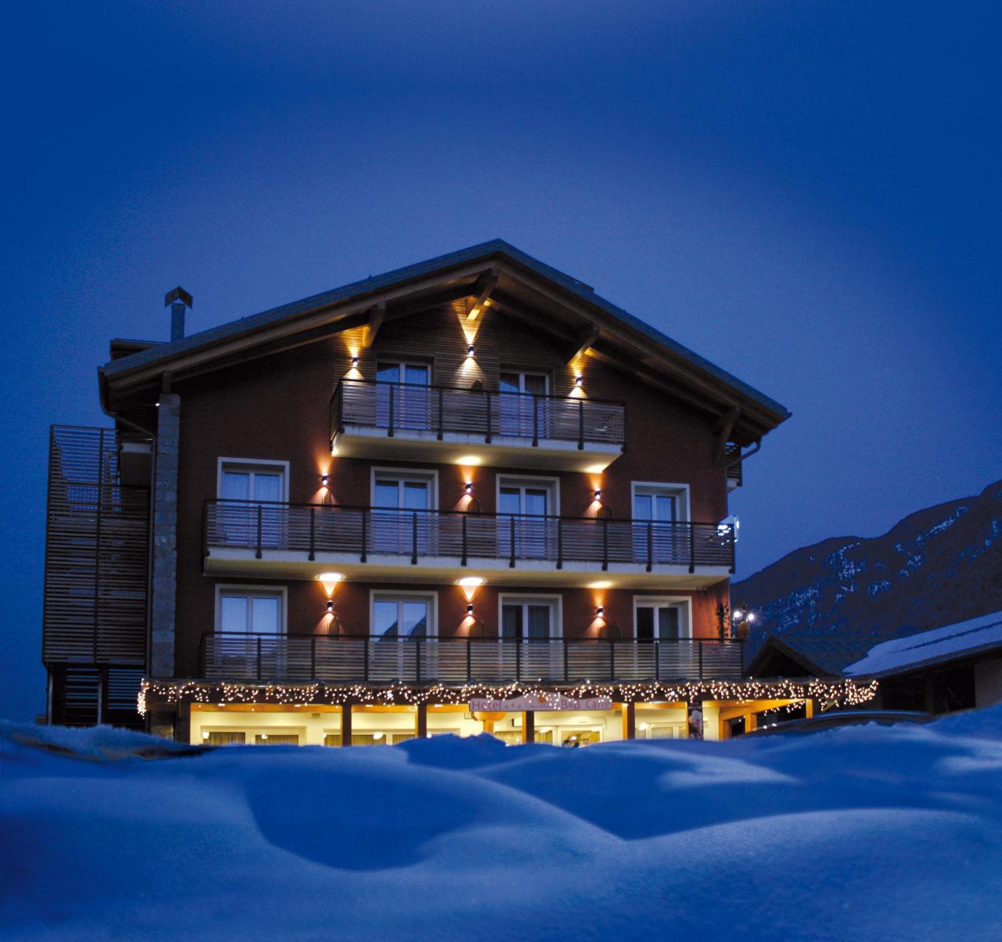 Hotel Gran Vacanze Rooms & Apartments Dimaro Exteriör bild